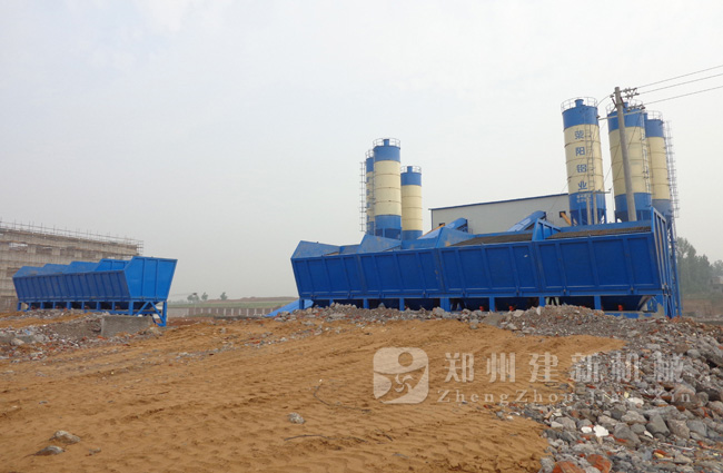 河南南阳HZS120混凝土爱游戏(ayx)体育官方网站-ayx.com站现场案例