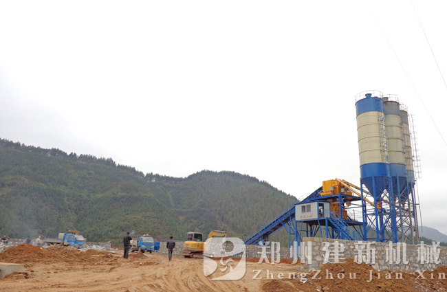 广西凤山县中交二航局HZS90混凝土爱游戏(ayx)体育官方网站-ayx.com站现场