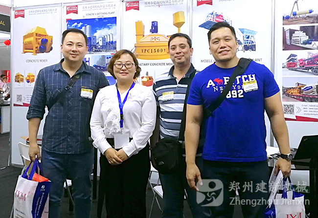 建新机械多年的菲律宾老客户，购买了很多混凝土爱游戏(ayx)体育官方网站-ayx.com设备